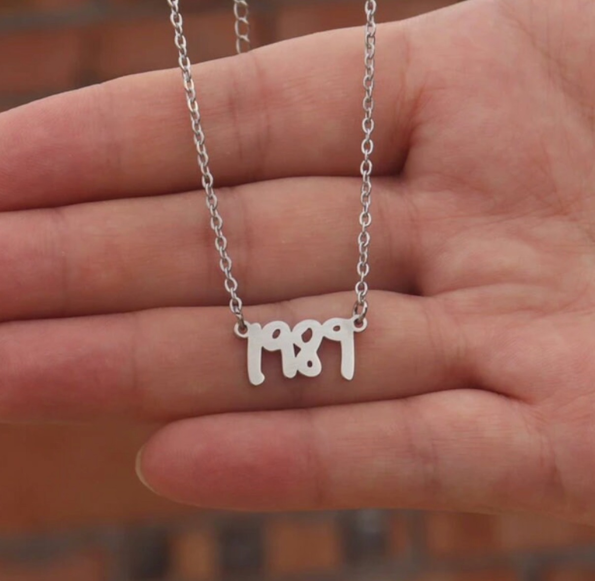 Taylor Swift 1989 Necklace